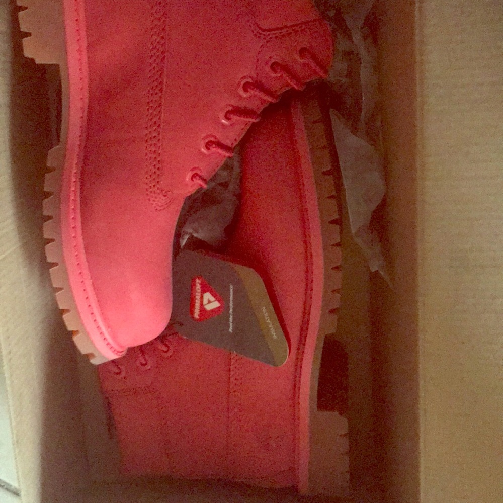 Brand new never worn kids Timbs